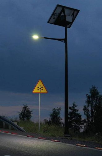 Gotowy zestaw #23N | LAMPA SOLARNA LED 40W | SŁUP 5M | PANELE FOTOWOLTAICZNE