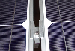 Uchwyt panela pośredni (klamra środkowa) PUF 50mm