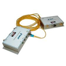 Moduł nadawczo-odbiorczy RFoF do konwersji i przesyłu sygnału RF światłowodem , pasmo pracy : 47 - 2700 MHz