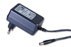 Zasilacz wtyczkowy MW POWER EB1505 | 15W 5V DC 3A