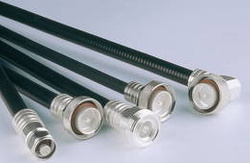 Jumper antenowy na kablu SCF12 ,złącza 7/16 męski - męski kątowy 3,0m  LOW PIM