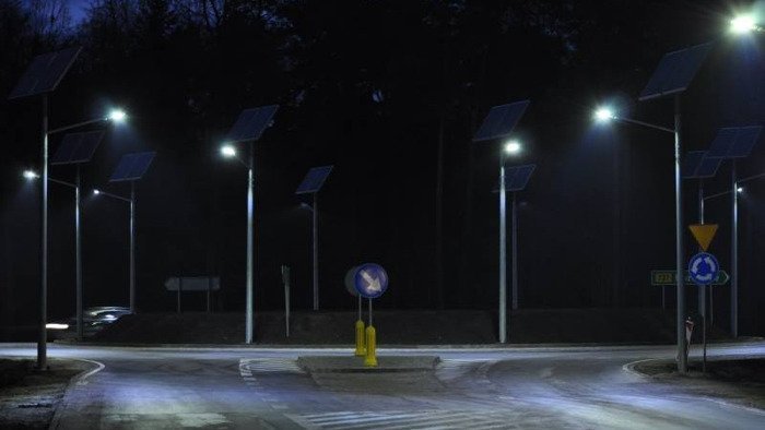 Zestaw zasilania hybrydowego | lampa LED 40W + turbina wiatrowa + panel foto + konstrukcja do słupa | Zestaw #18